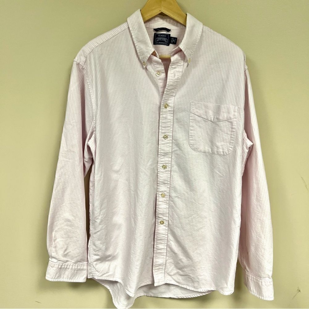 GH Bass classic pink/white striped Oxford. Size M